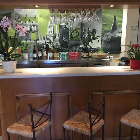 Karma La Residence Normande Конел Екстериор снимка