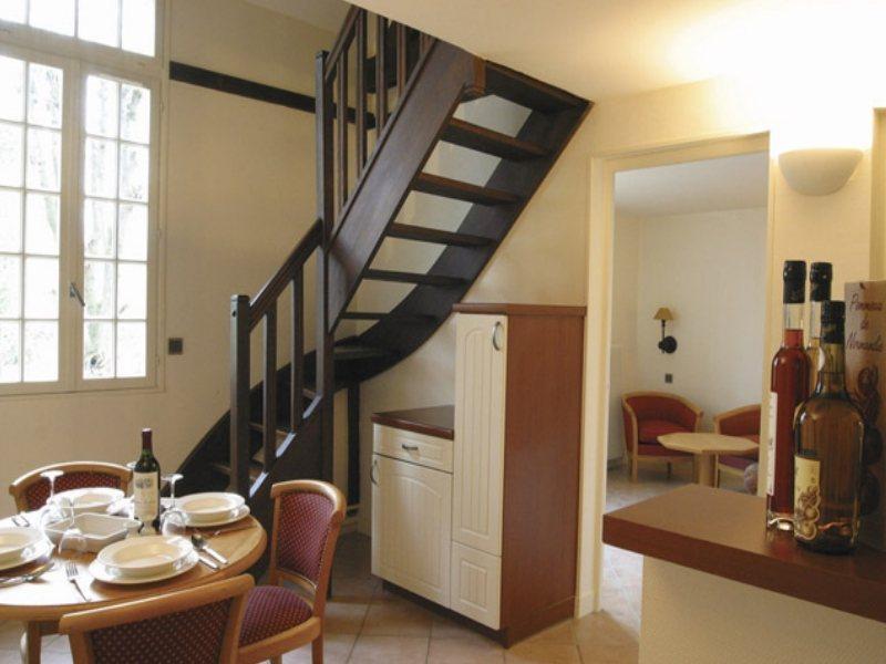 Karma La Residence Normande Конел Екстериор снимка