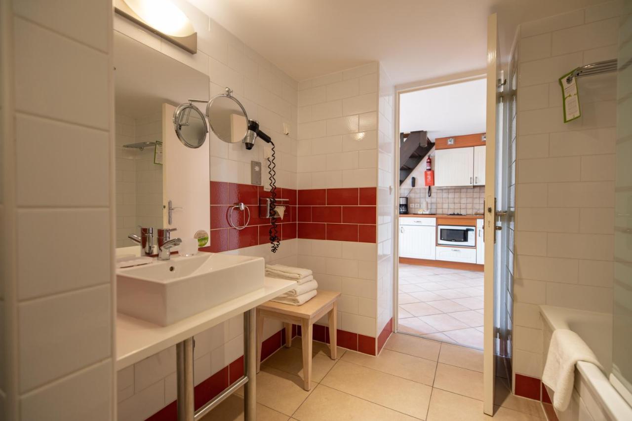 Karma La Residence Normande Конел Екстериор снимка