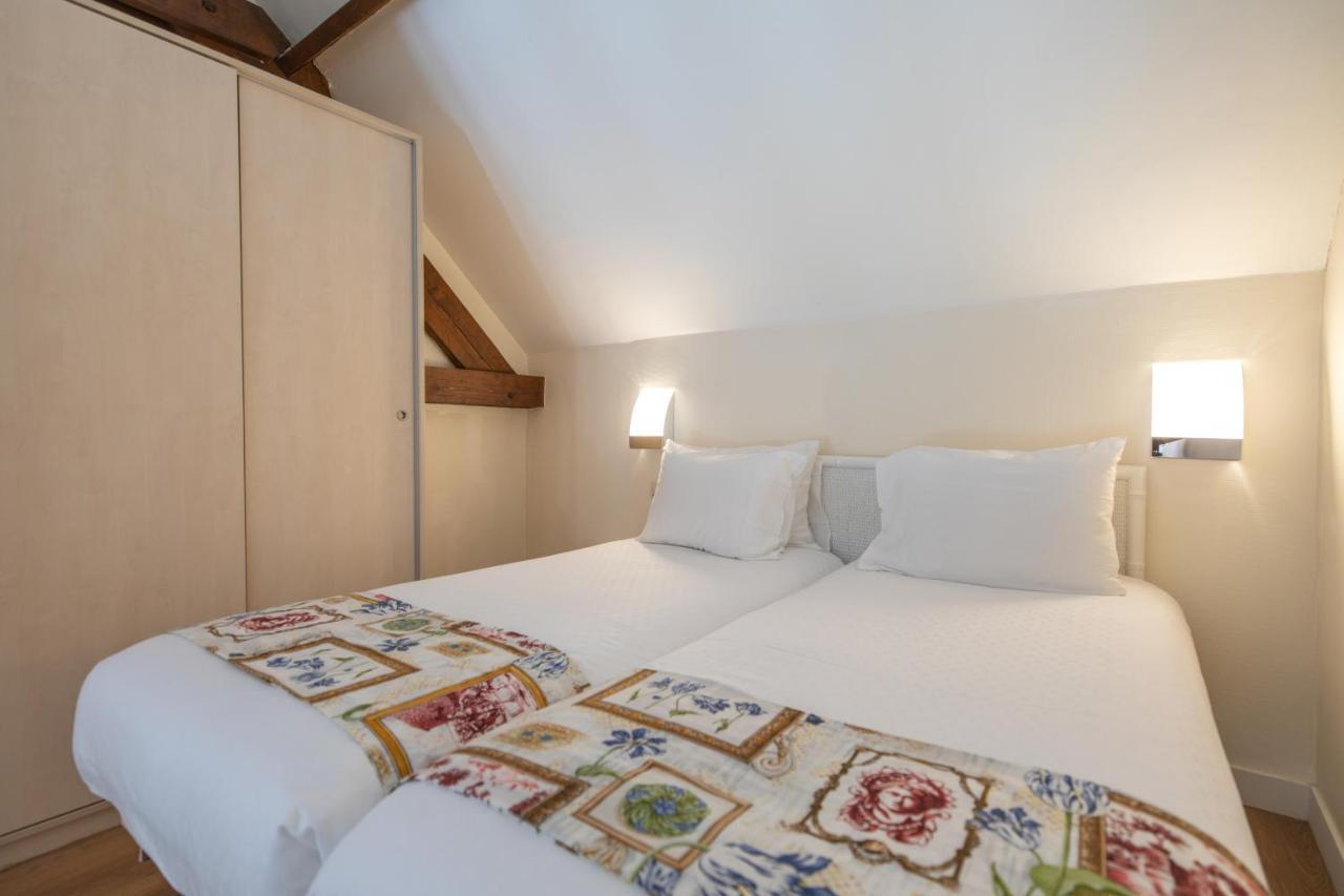 Karma La Residence Normande Конел Екстериор снимка